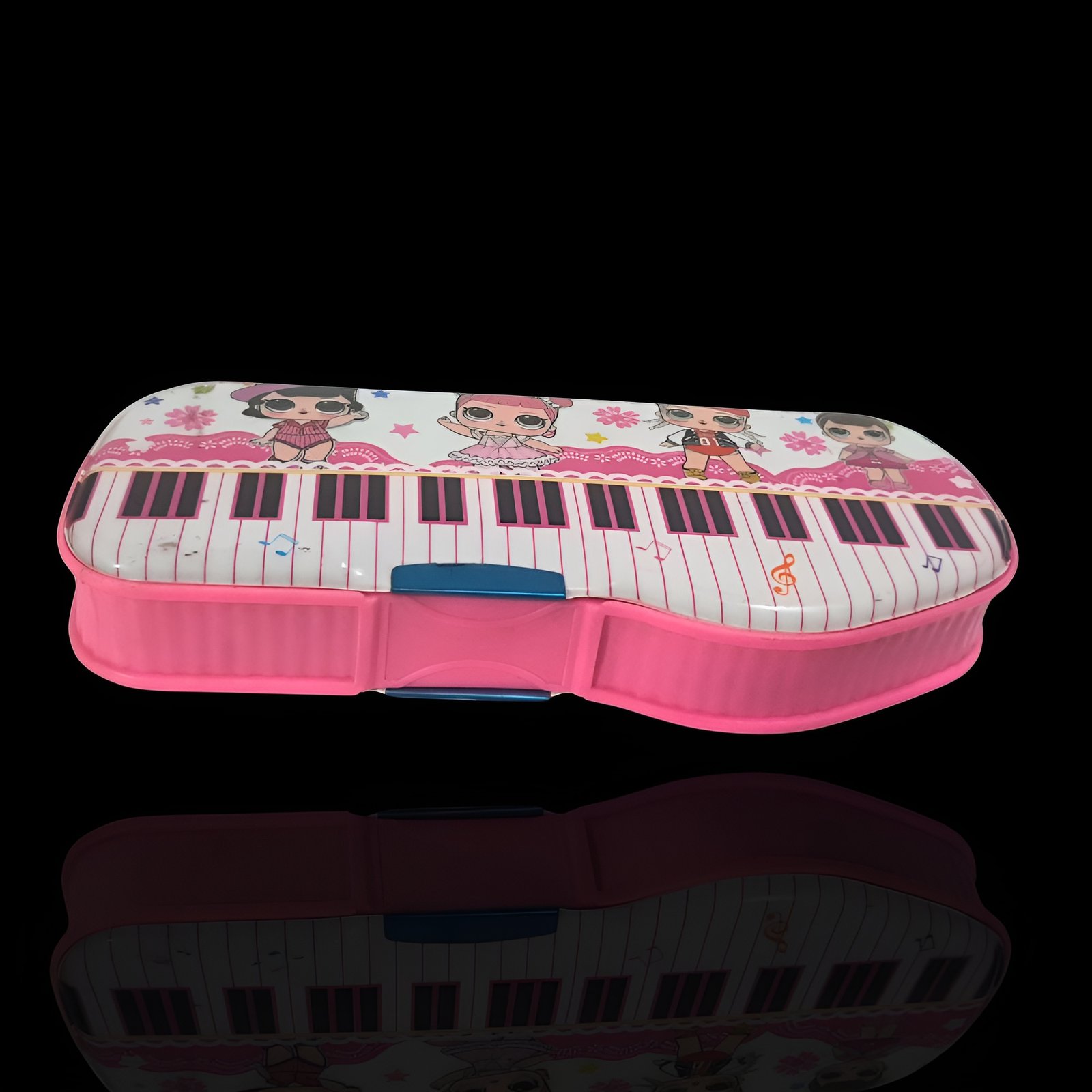 Piano-Inspired Pencil Box – Striking a Chord Between Style and Function! Front